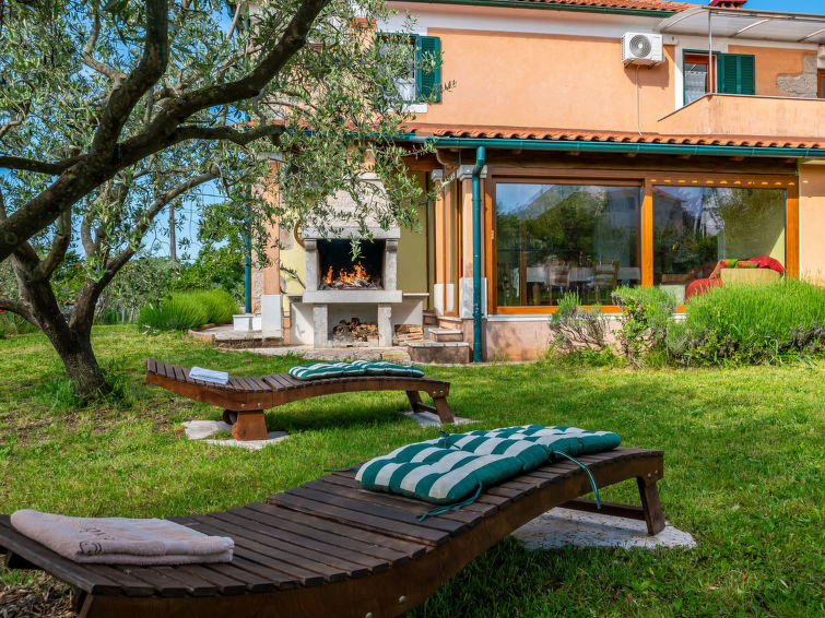 House Little Tuscany for Two