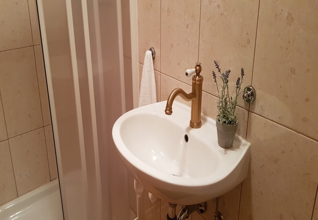 Apartamenty i Pokój Perstel