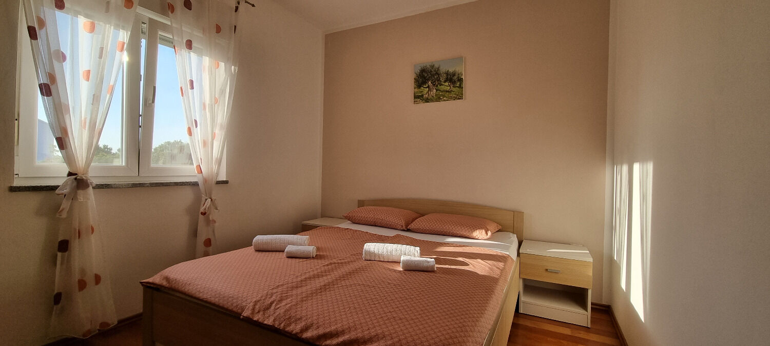 Apartament Mani