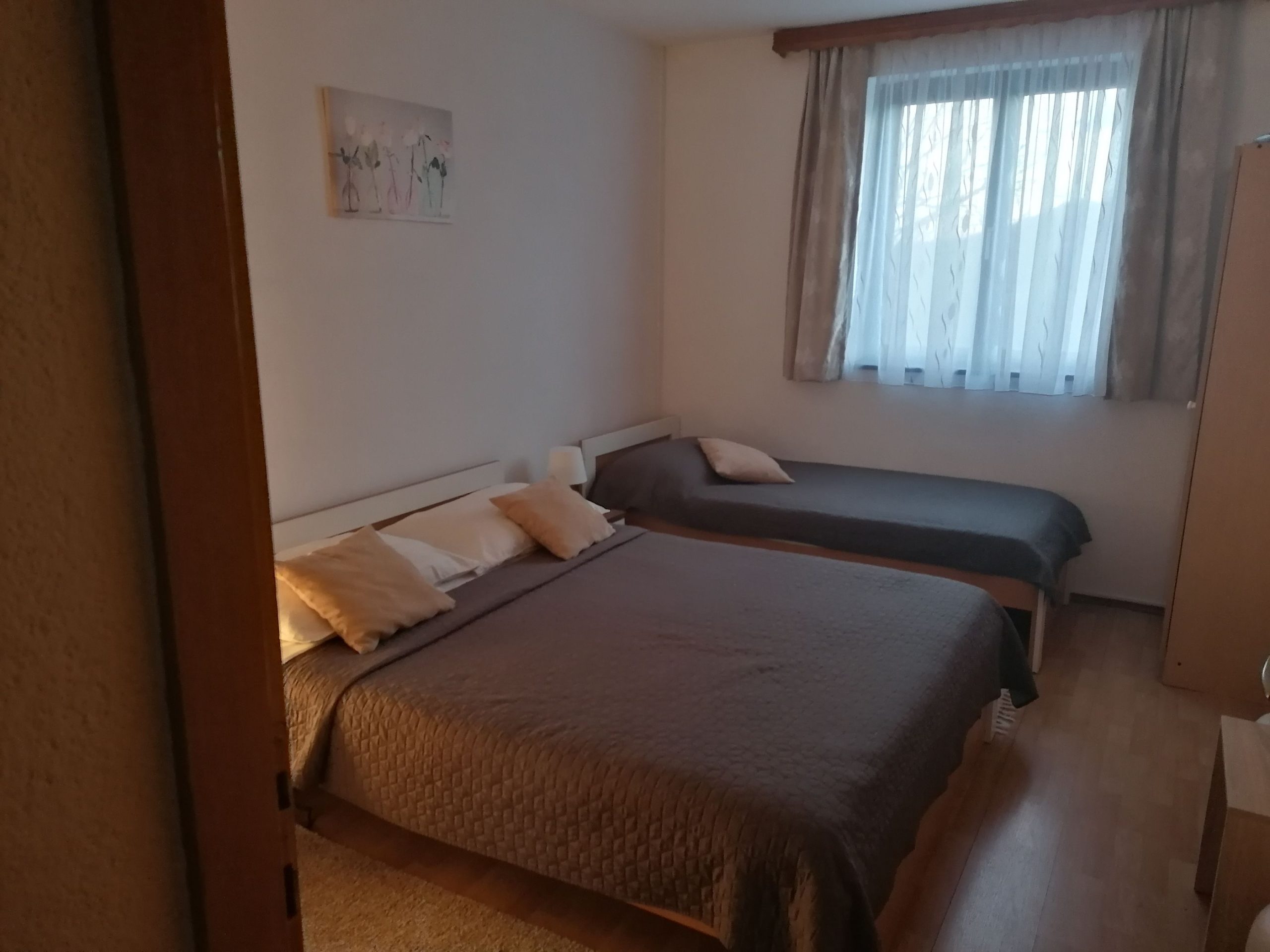 Ferienwohnung und Zimmer Nevenka