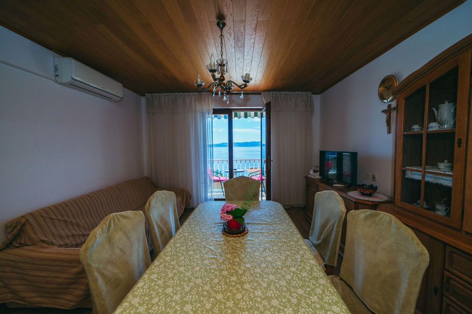 Apartmani Lovre