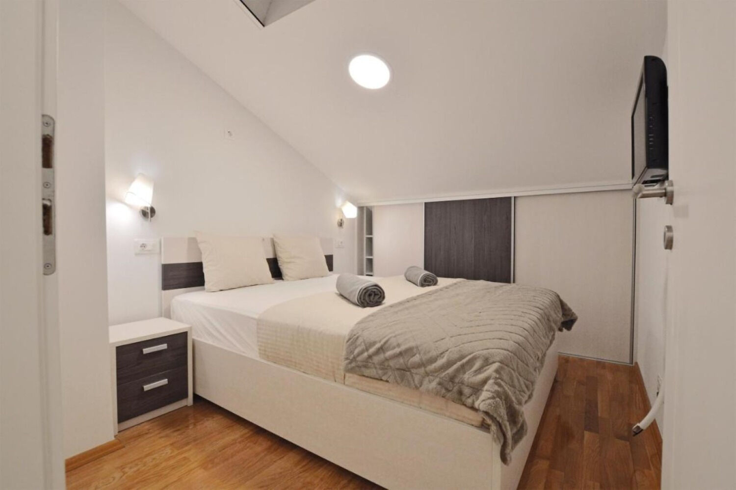 Apartament Leo